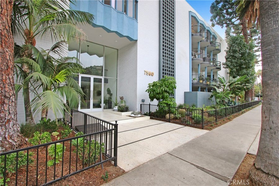 Property photo for 7560 Hollywood, Los Angeles, CA