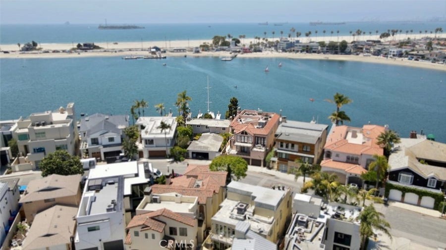 Property photo for 5480 E The Toledo, Long Beach, CA