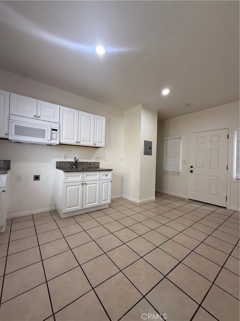 Property photo for 1085 Hoffman Avenue, #10, Long Beach, CA