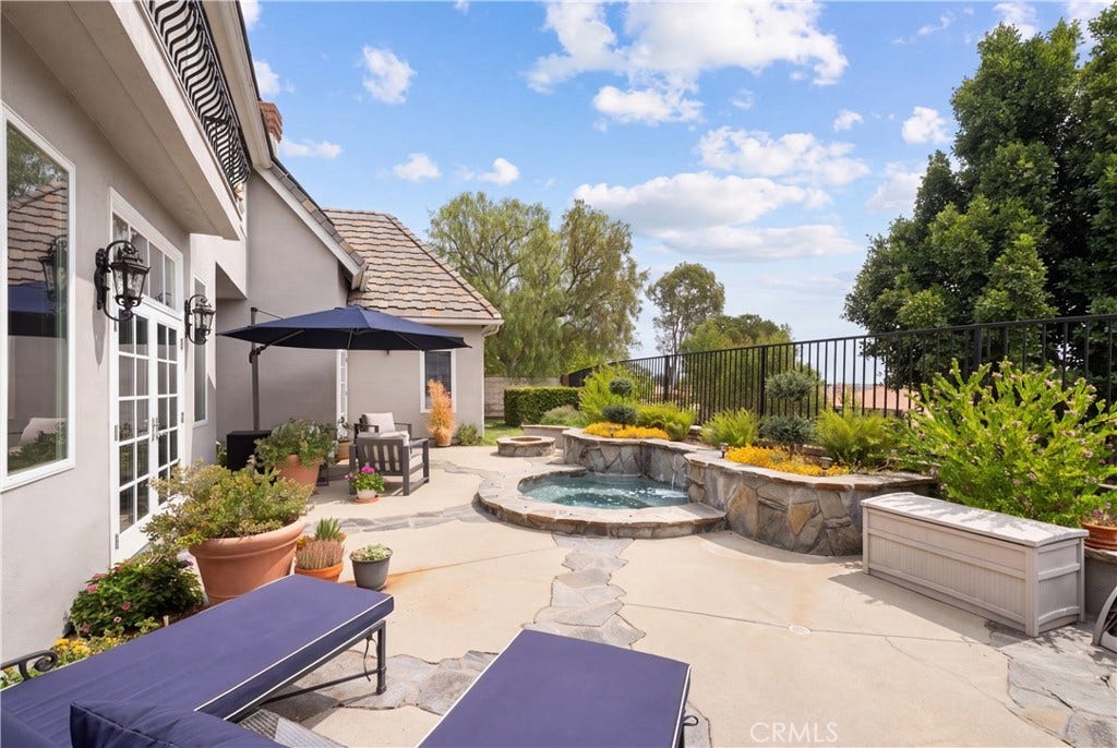 22187 Westcliff, Mission Viejo, CA 92692 22187 Westcliff, Mission Viejo, CA 92692