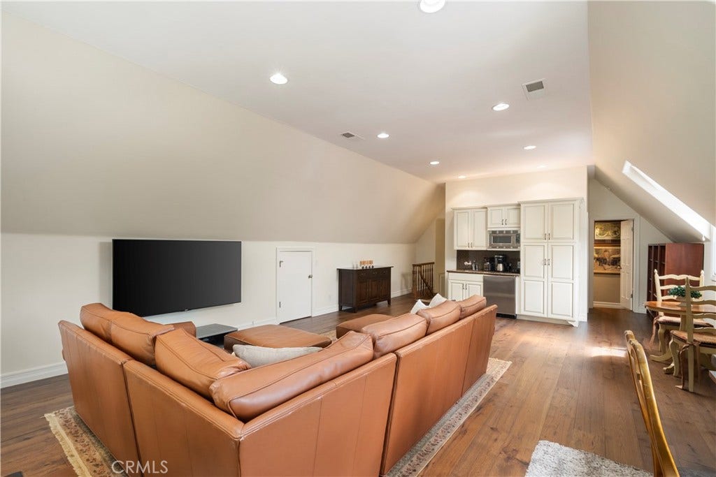 22187 Westcliff, Mission Viejo, CA 92692 22187 Westcliff, Mission Viejo, CA 92692