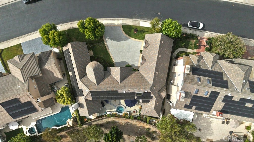 22187 Westcliff, Mission Viejo, CA 92692 22187 Westcliff, Mission Viejo, CA 92692