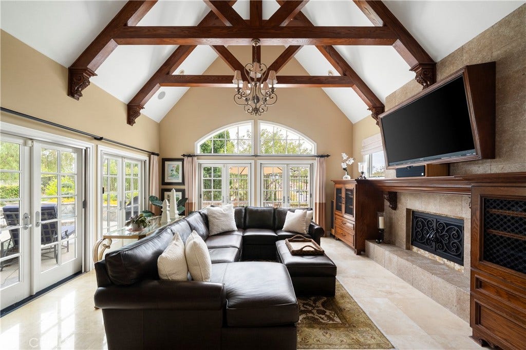 22187 Westcliff, Mission Viejo, CA 92692 22187 Westcliff, Mission Viejo, CA 92692