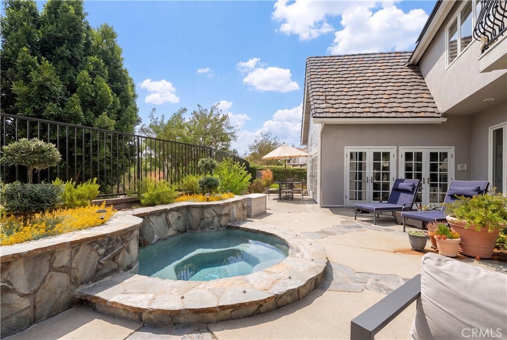 22187 Westcliff, Mission Viejo, CA 92692 22187 Westcliff, Mission Viejo, CA 92692