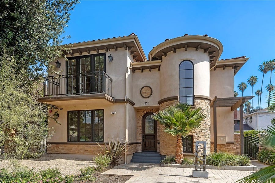Property photo for 1976 Huntington Drive, South Pasadena, CA