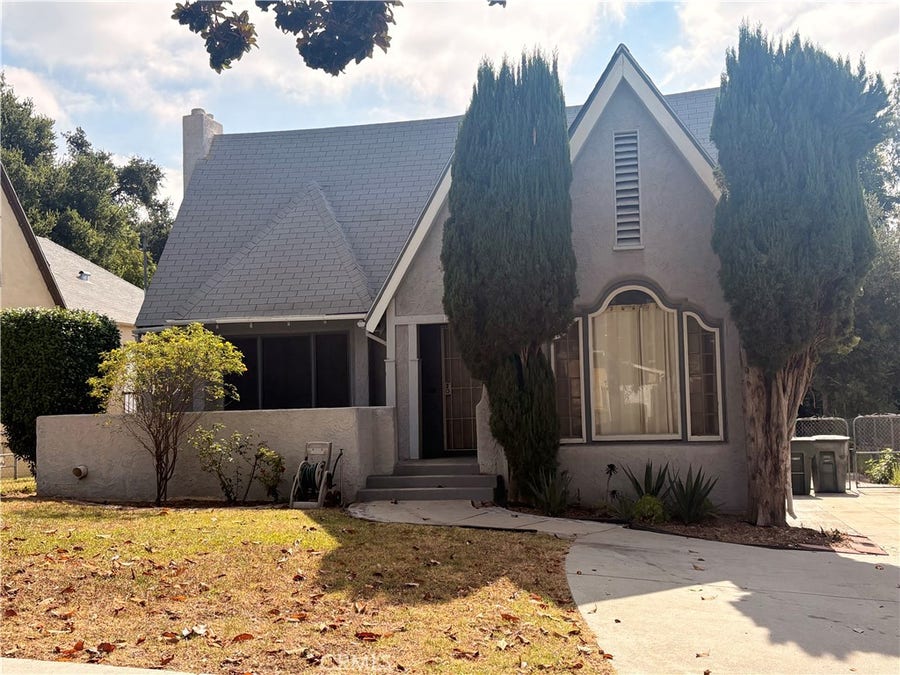 Property photo for 1250 N El Molino Avenue, Pasadena, CA