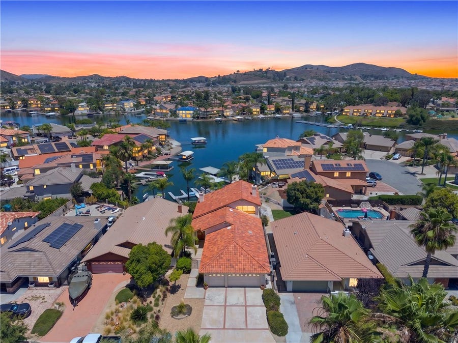 Property photo for 24140 Cruise Circle, Canyon Lake, CA