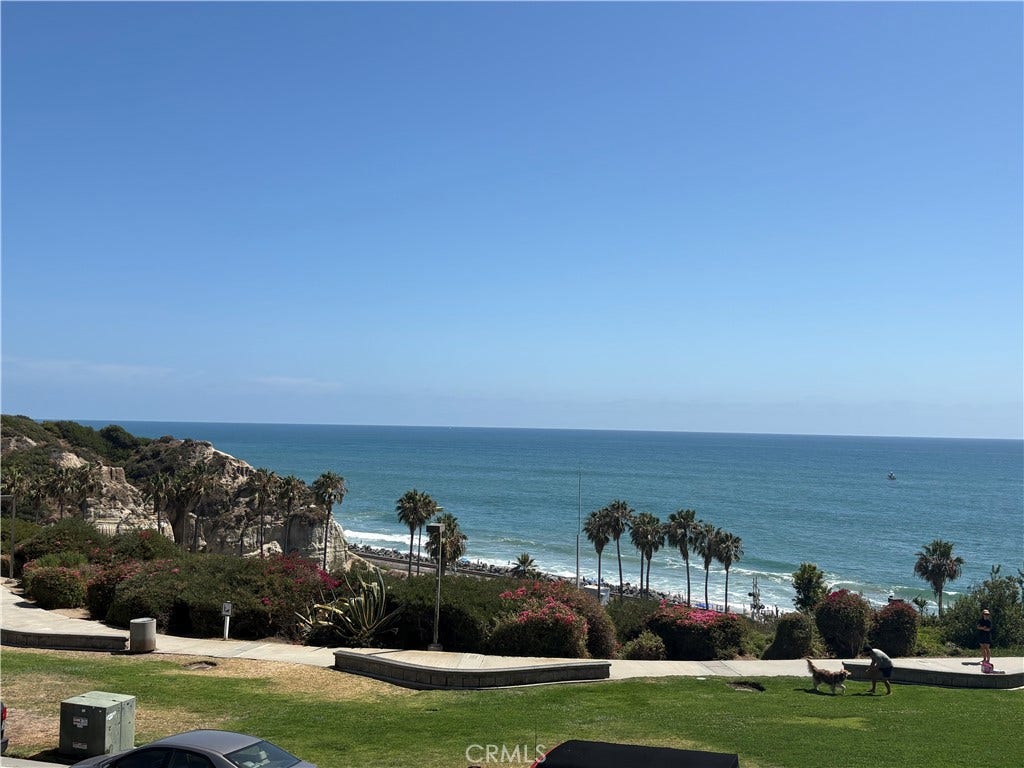 250 Avenida Lobeiro, #E, San Clemente, CA 92672 Beach Access