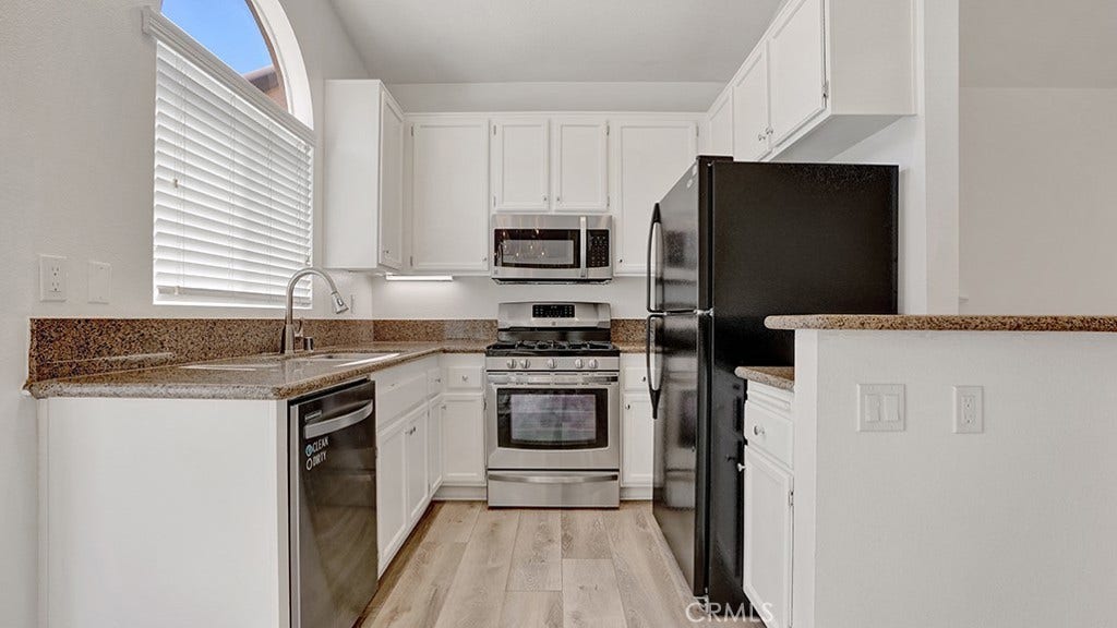 19431 Rue De Valore, #37A, Lake Forest, CA 92610 19431 Rue De Valore, #37A, Lake Forest, CA 92610