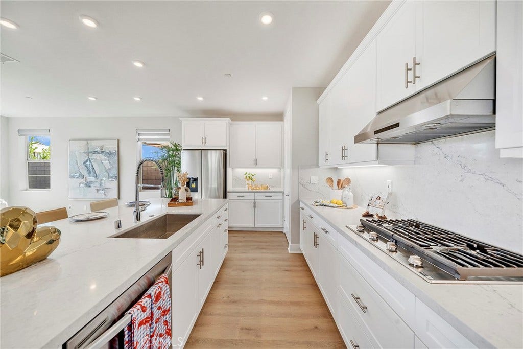 240 Autumn Way, Rancho Mission Viejo, CA 92694 240 Autumn Way, Rancho Mission Viejo, CA 92694