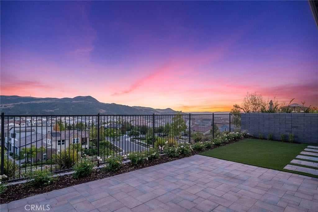 240 Autumn Way, Rancho Mission Viejo, CA 92694 240 Autumn Way, Rancho Mission Viejo, CA 92694
