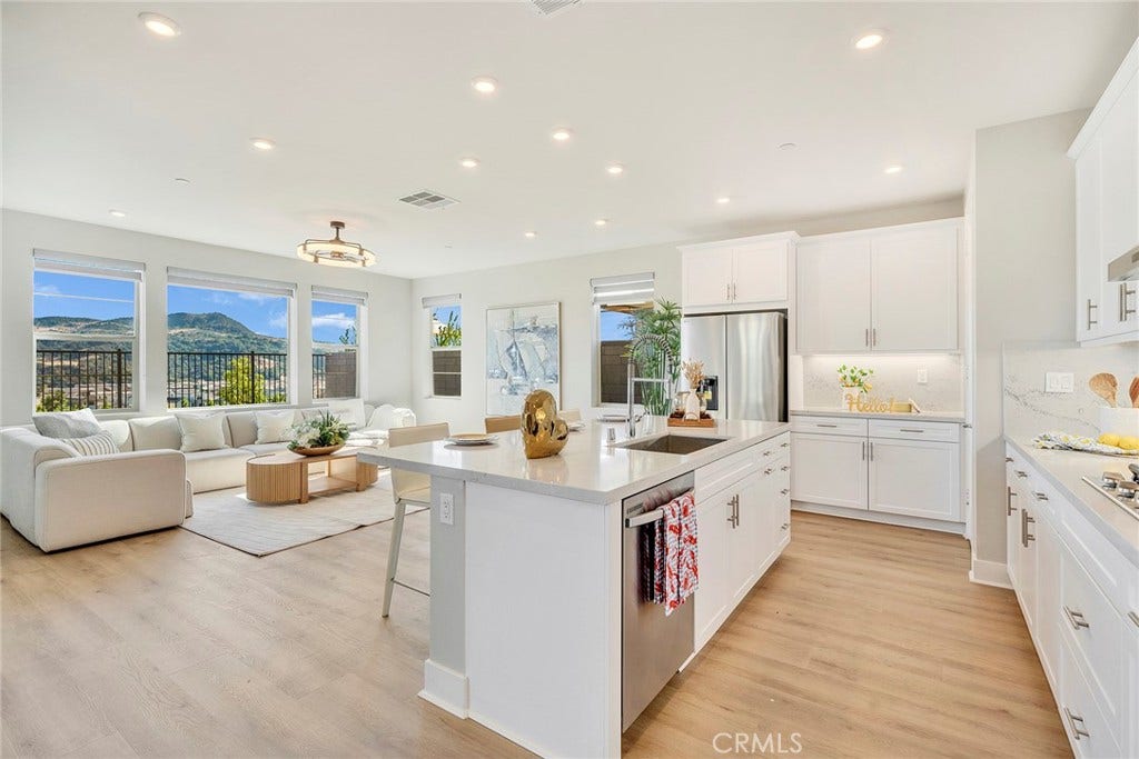 240 Autumn Way, Rancho Mission Viejo, CA 92694 240 Autumn Way, Rancho Mission Viejo, CA 92694