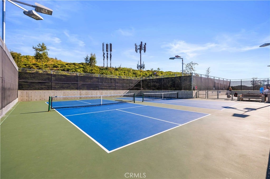 240 Autumn Way, Rancho Mission Viejo, CA 92694 240 Autumn Way, Rancho Mission Viejo, CA 92694
