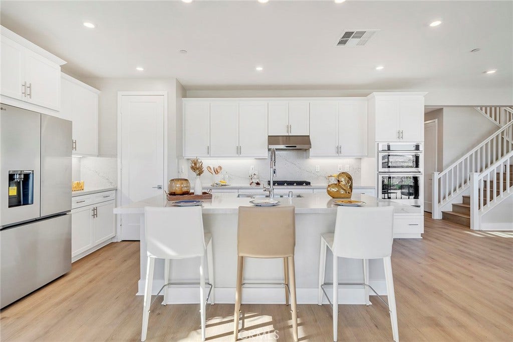 240 Autumn Way, Rancho Mission Viejo, CA 92694 240 Autumn Way, Rancho Mission Viejo, CA 92694