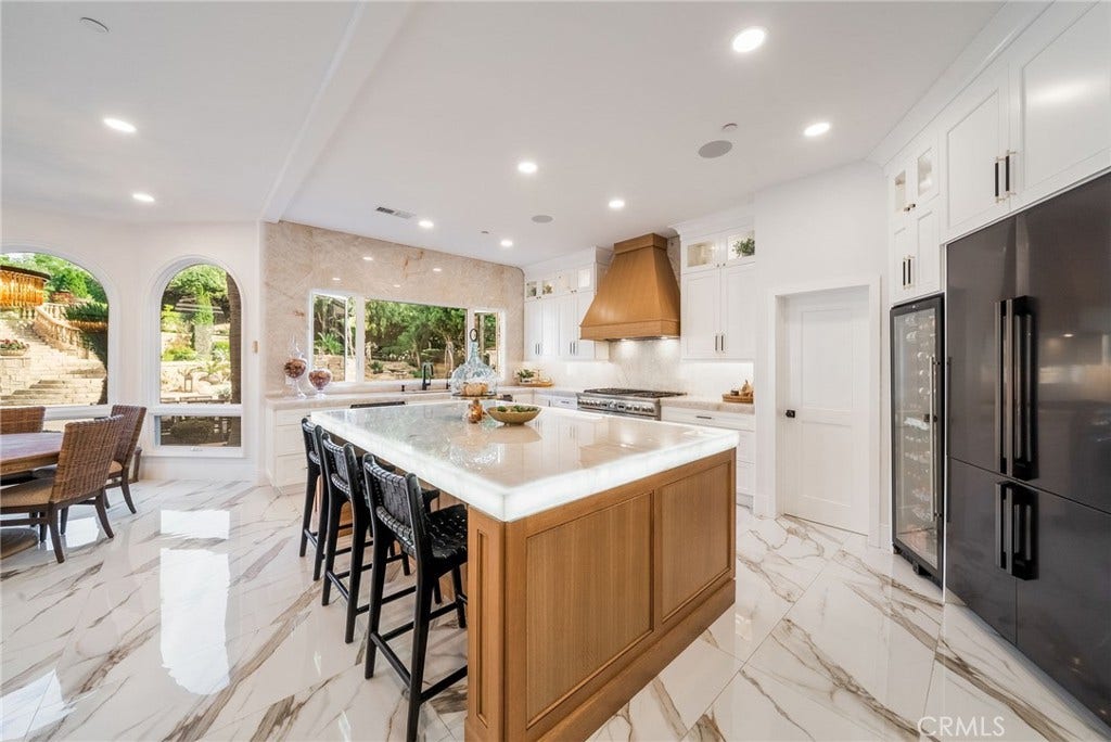 28572 Paseo Zorro, San Juan Capistrano, CA 92675 28572 Paseo Zorro, San Juan Capistrano, CA 92675