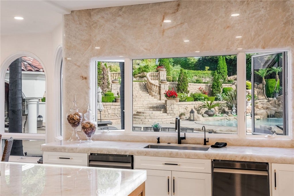 28572 Paseo Zorro, San Juan Capistrano, CA 92675 28572 Paseo Zorro, San Juan Capistrano, CA 92675