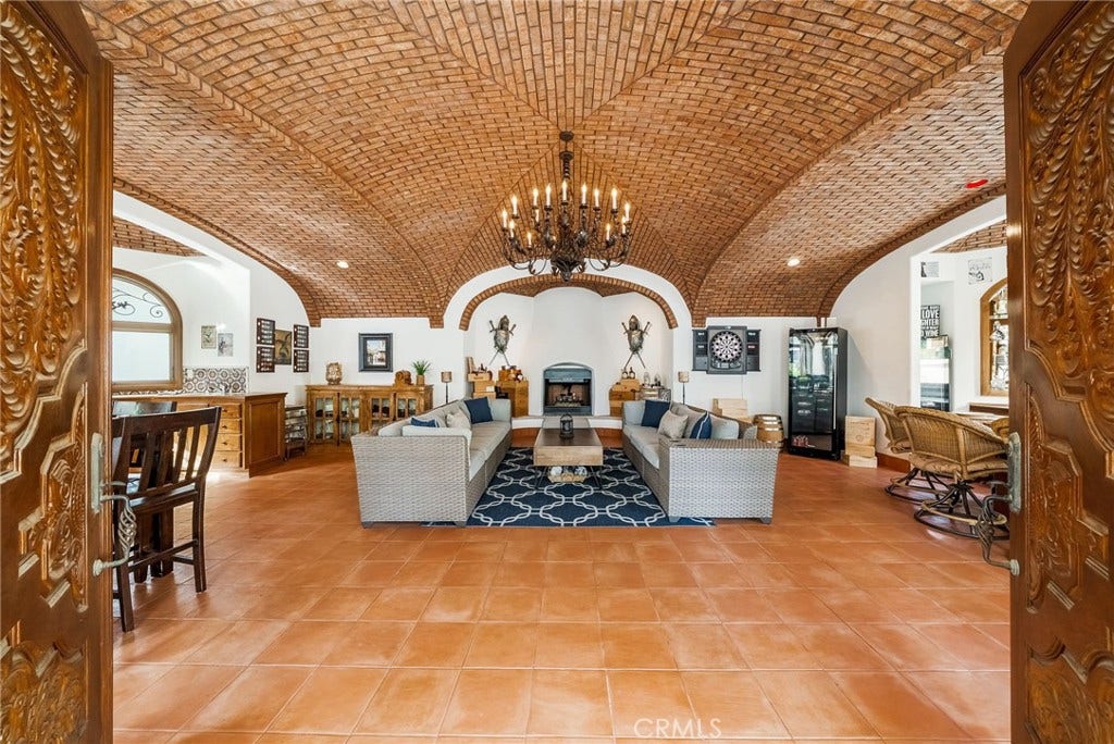28572 Paseo Zorro, San Juan Capistrano, CA 92675 28572 Paseo Zorro, San Juan Capistrano, CA 92675