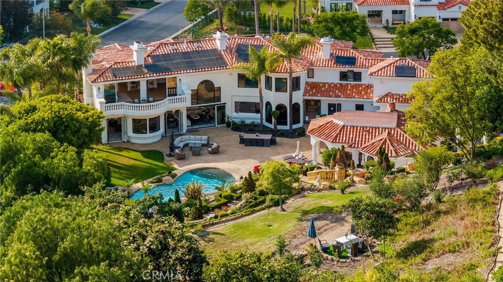 28572 Paseo Zorro, San Juan Capistrano, CA 92675 28572 Paseo Zorro, San Juan Capistrano, CA 92675