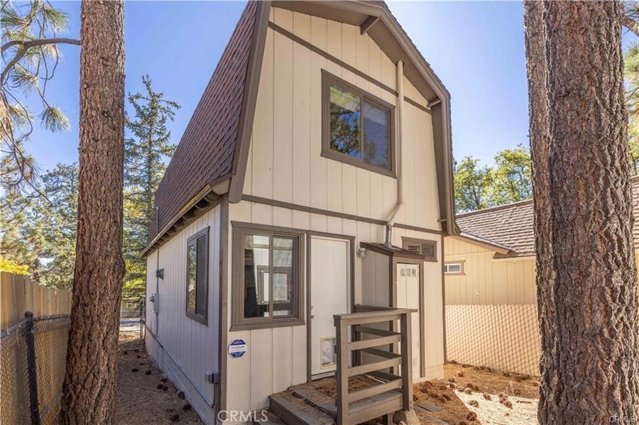 Property photo for 548 Moreno Lane, Sugarloaf, CA