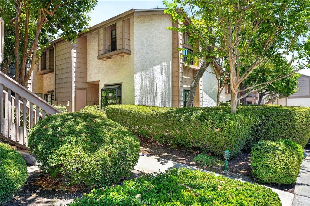 26701 Quail Creek, #100, Laguna Hills, CA 92656 26701 Quail Creek, #100, Laguna Hills, CA 92656