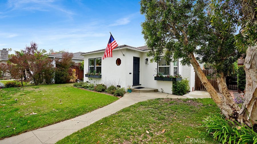Property photo for 292 Monrovia, Long Beach, CA