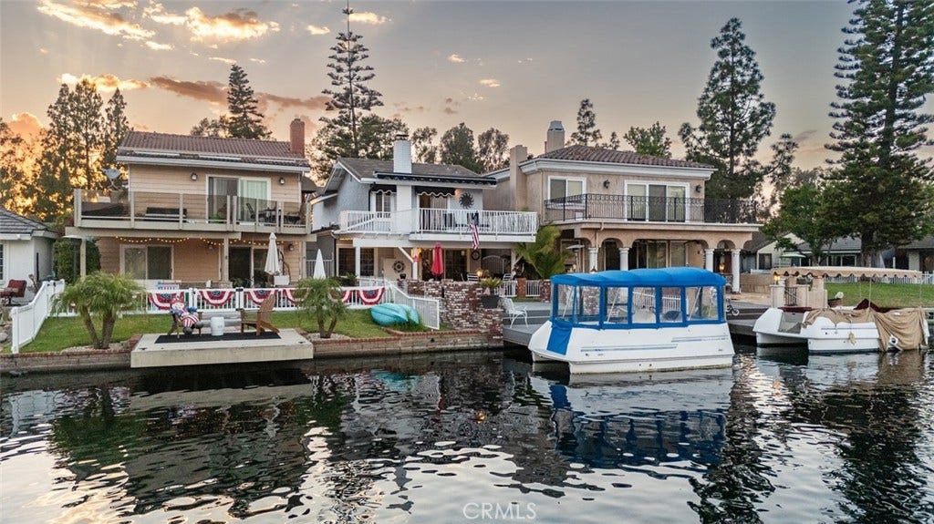 24205 Okeechobee Lane, Lake Forest, CA 92630 24205 Okeechobee Lane, Lake Forest, CA 92630