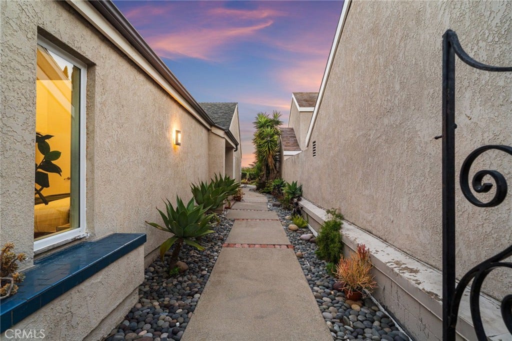 30042 Happy Sparrow, Laguna Niguel, CA 92677 30042 Happy Sparrow, Laguna Niguel, CA 92677
