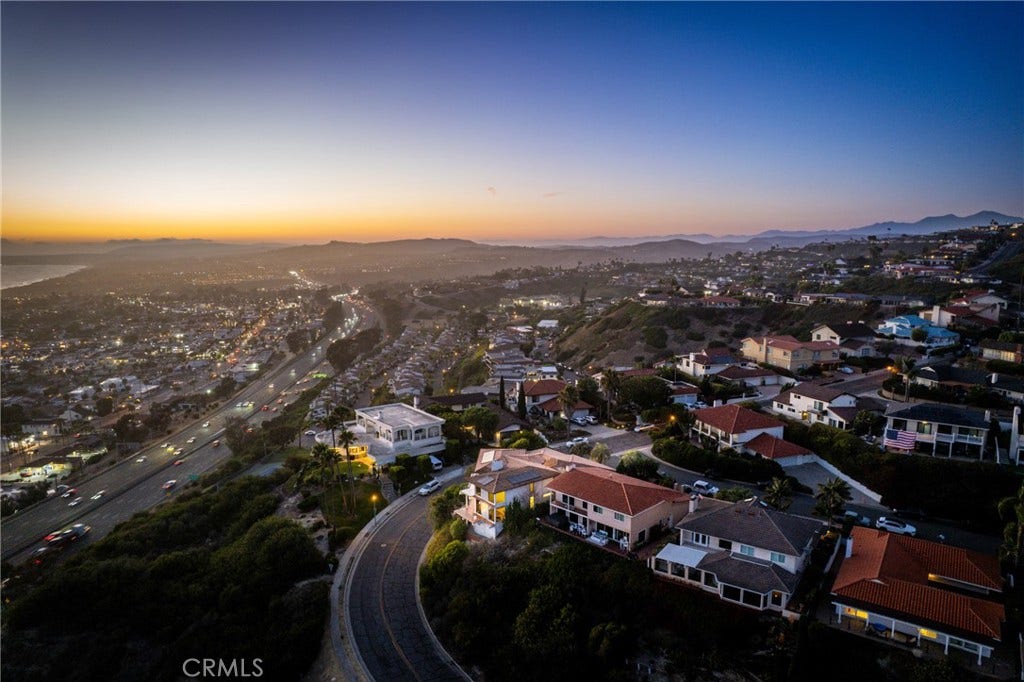 1201 Via La Jolla, San Clemente, CA 92672 1201 Via La Jolla, San Clemente, CA 92672