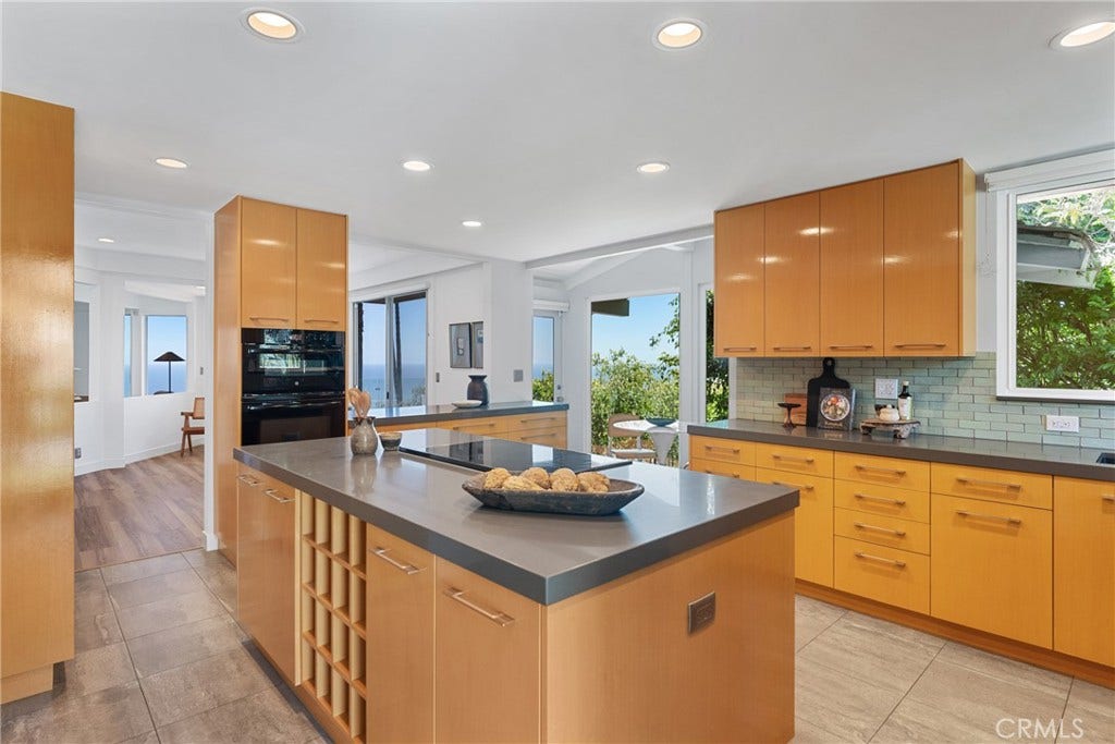 1201 Via La Jolla, San Clemente, CA 92672 1201 Via La Jolla, San Clemente, CA 92672