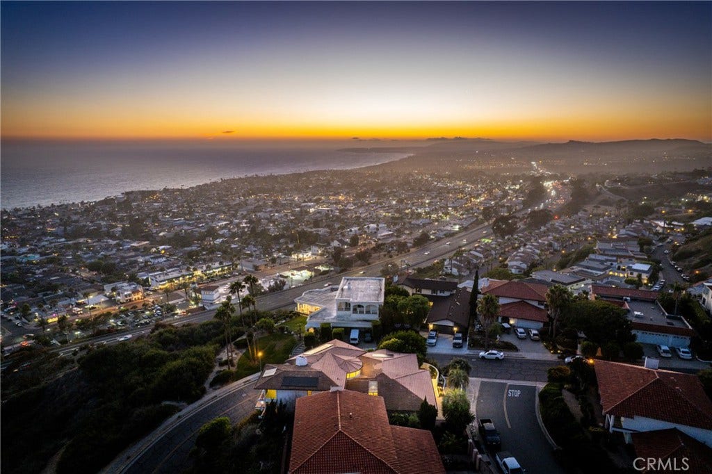 1201 Via La Jolla, San Clemente, CA 92672 1201 Via La Jolla, San Clemente, CA 92672