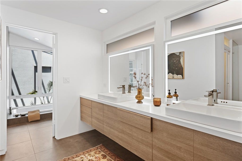 1201 Via La Jolla, San Clemente, CA 92672 1201 Via La Jolla, San Clemente, CA 92672