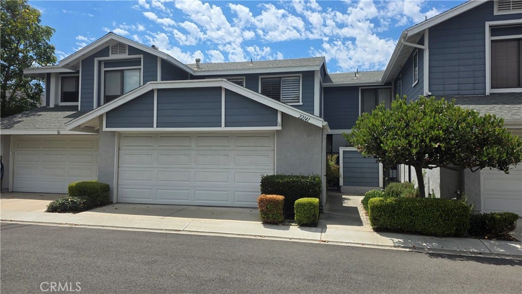 22141 Newbridge, Lake Forest, CA 92630 22141 Newbridge, Lake Forest, CA 92630