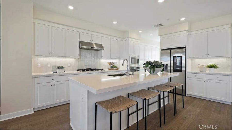 Property photo for 27556 Prarie Way, Valencia, CA