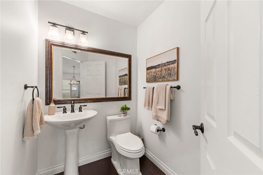 42 La Sordina, Rancho Santa Margarita, CA 92688 42 La Sordina, Rancho Santa Margarita, CA 92688