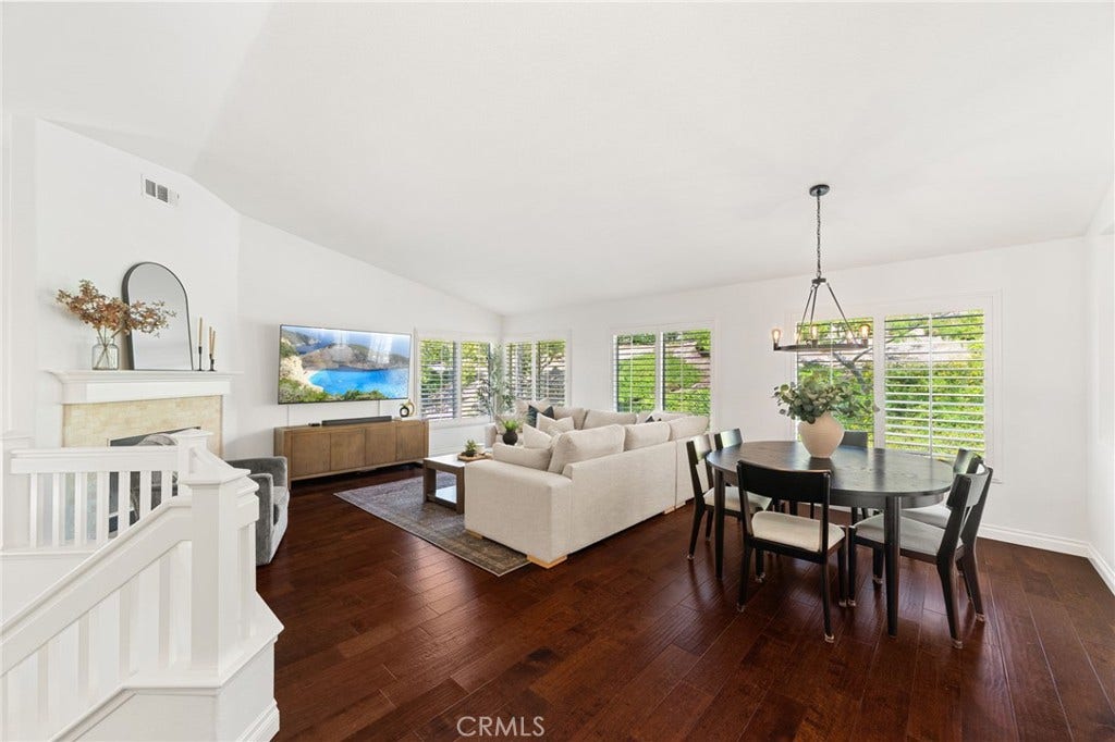 42 La Sordina, Rancho Santa Margarita, CA 92688 42 La Sordina, Rancho Santa Margarita, CA 92688