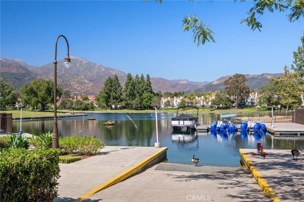 42 La Sordina, Rancho Santa Margarita, CA 92688 42 La Sordina, Rancho Santa Margarita, CA 92688