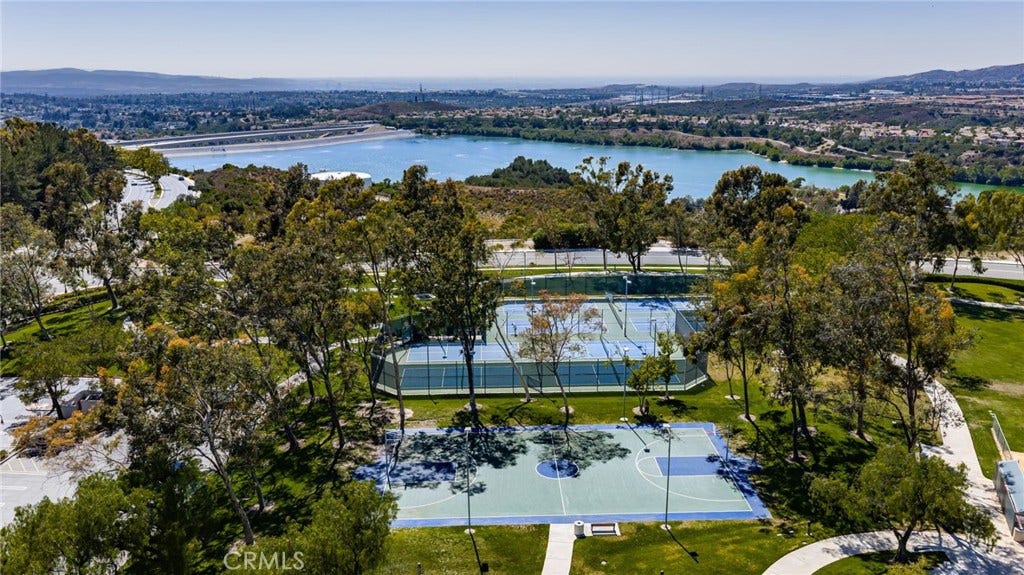 42 La Sordina, Rancho Santa Margarita, CA 92688 42 La Sordina, Rancho Santa Margarita, CA 92688