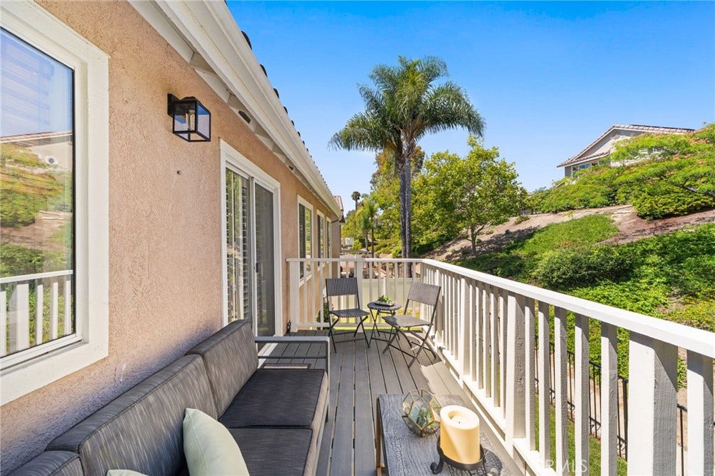 42 La Sordina, Rancho Santa Margarita, CA 92688 42 La Sordina, Rancho Santa Margarita, CA 92688