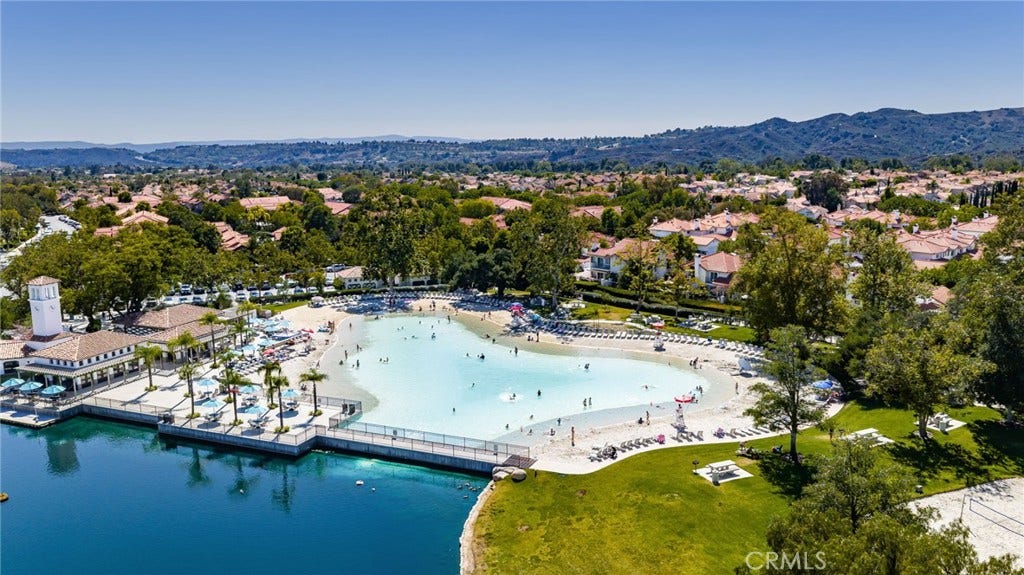 42 La Sordina, Rancho Santa Margarita, CA 92688 42 La Sordina, Rancho Santa Margarita, CA 92688