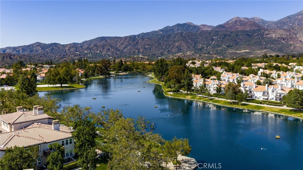 42 La Sordina, Rancho Santa Margarita, CA 92688 42 La Sordina, Rancho Santa Margarita, CA 92688