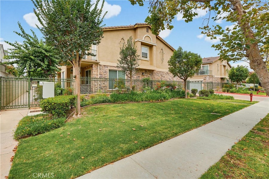 Property photo for 20809 Seine, #4, Lakewood, CA