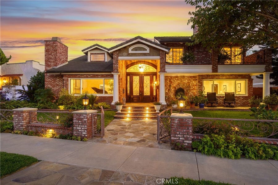 Property photo for 920 11th, Huntington Beach, CA