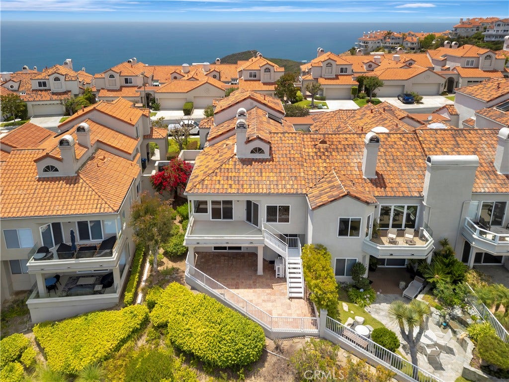 40 Marseille, Laguna Niguel, CA 92677 40 Marseille, Laguna Niguel, CA 92677