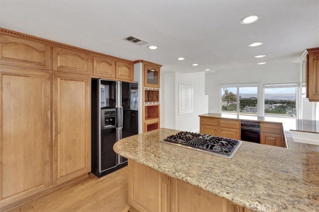 40 Marseille, Laguna Niguel, CA 92677 40 Marseille, Laguna Niguel, CA 92677