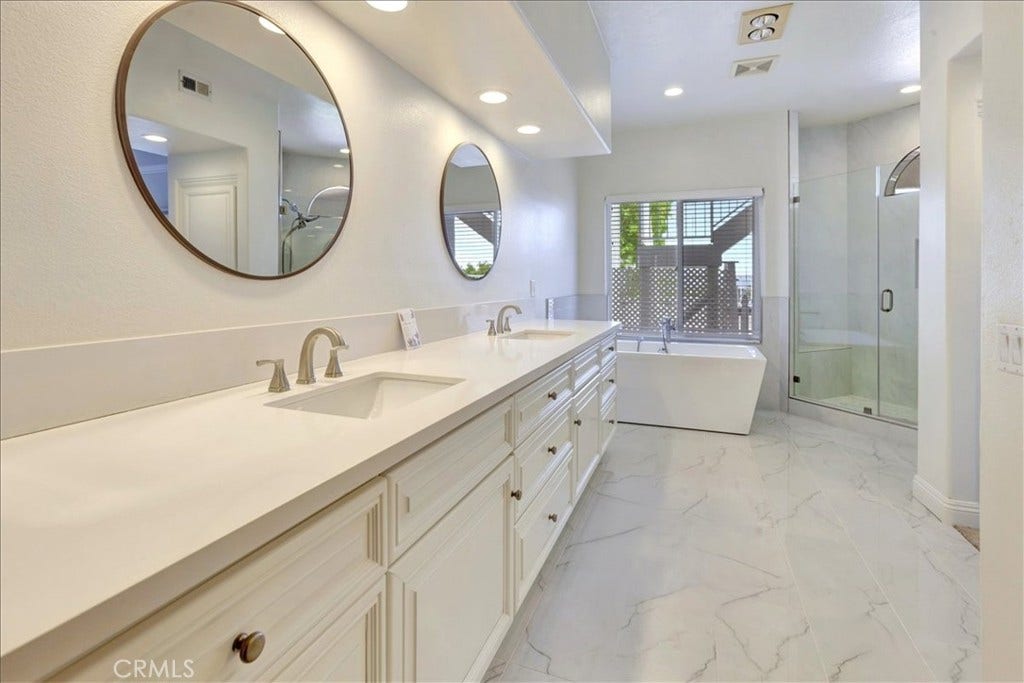 40 Marseille, Laguna Niguel, CA 92677 40 Marseille, Laguna Niguel, CA 92677
