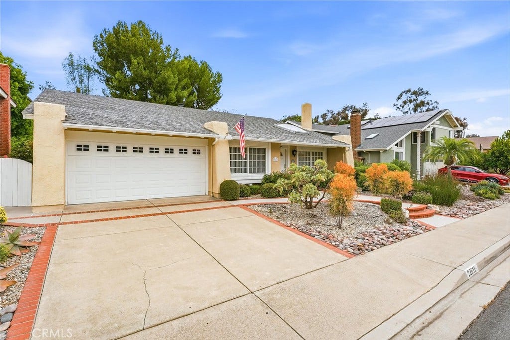 22611 Demasia, Mission Viejo, CA 92691 22611 Demasia, Mission Viejo, CA 92691