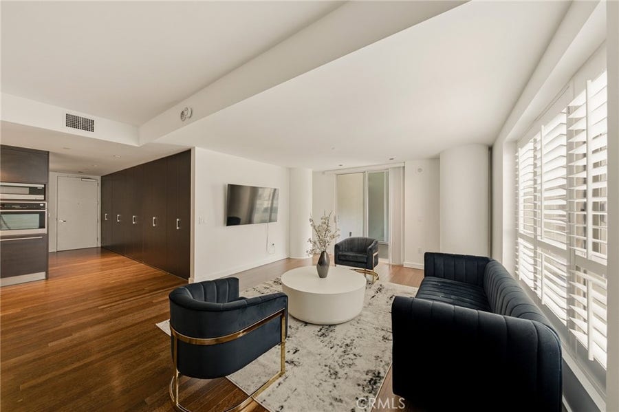Property photo for 6250 Hollywood Boulevard, #4M, Los Angeles, CA