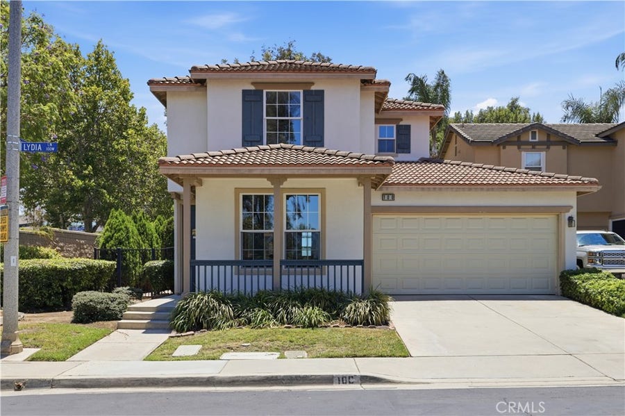 Property photo for 100 Lydia Lane, Corona, CA