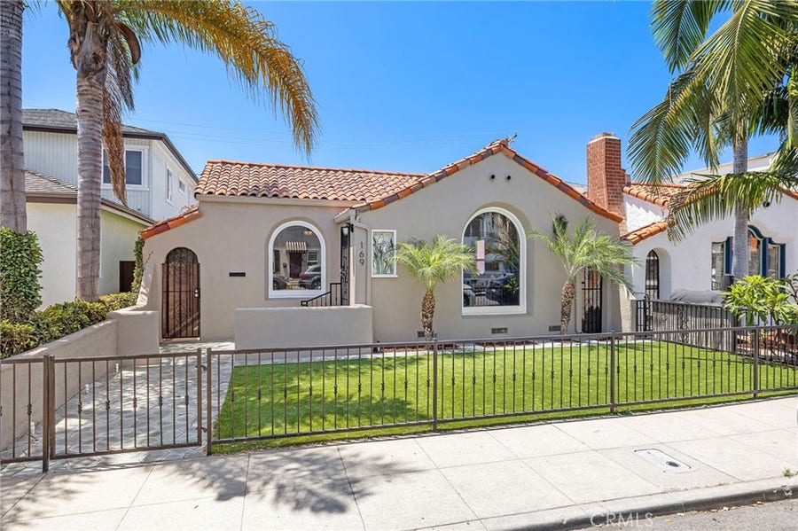 Property photo for 169 Roycroft, Long Beach, CA