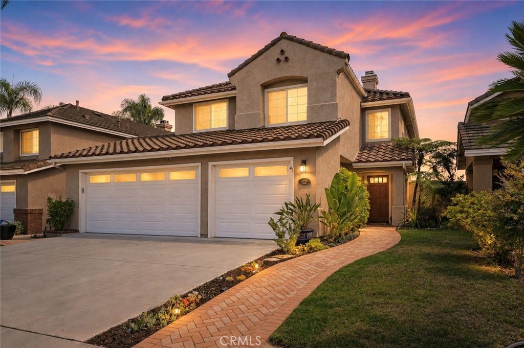 12 Montecilo, Lake Forest, CA 92610 12 Montecilo, Lake Forest, CA 92610